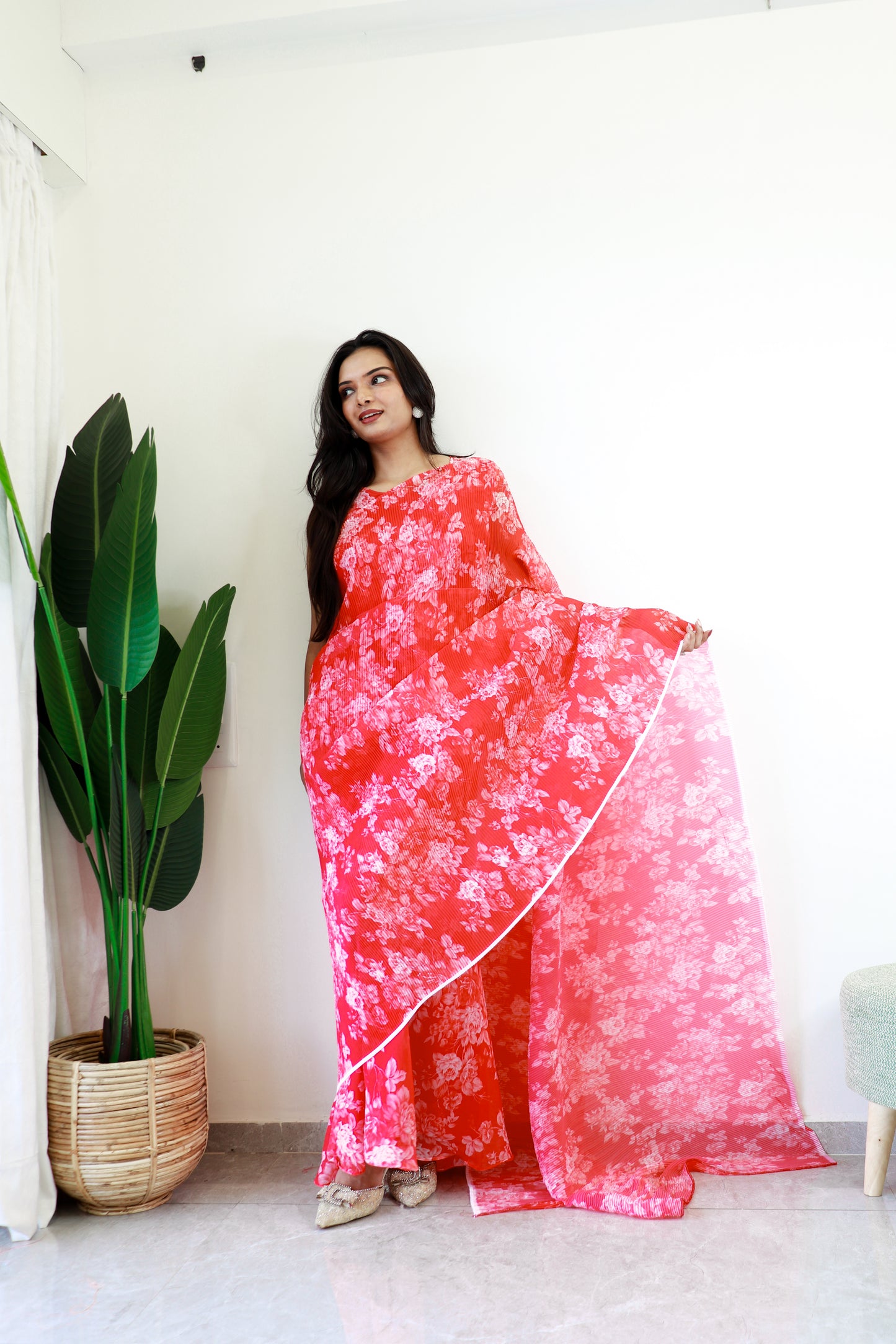 1   Min  Pre Draped Saree Gown White Flower And Pink Design