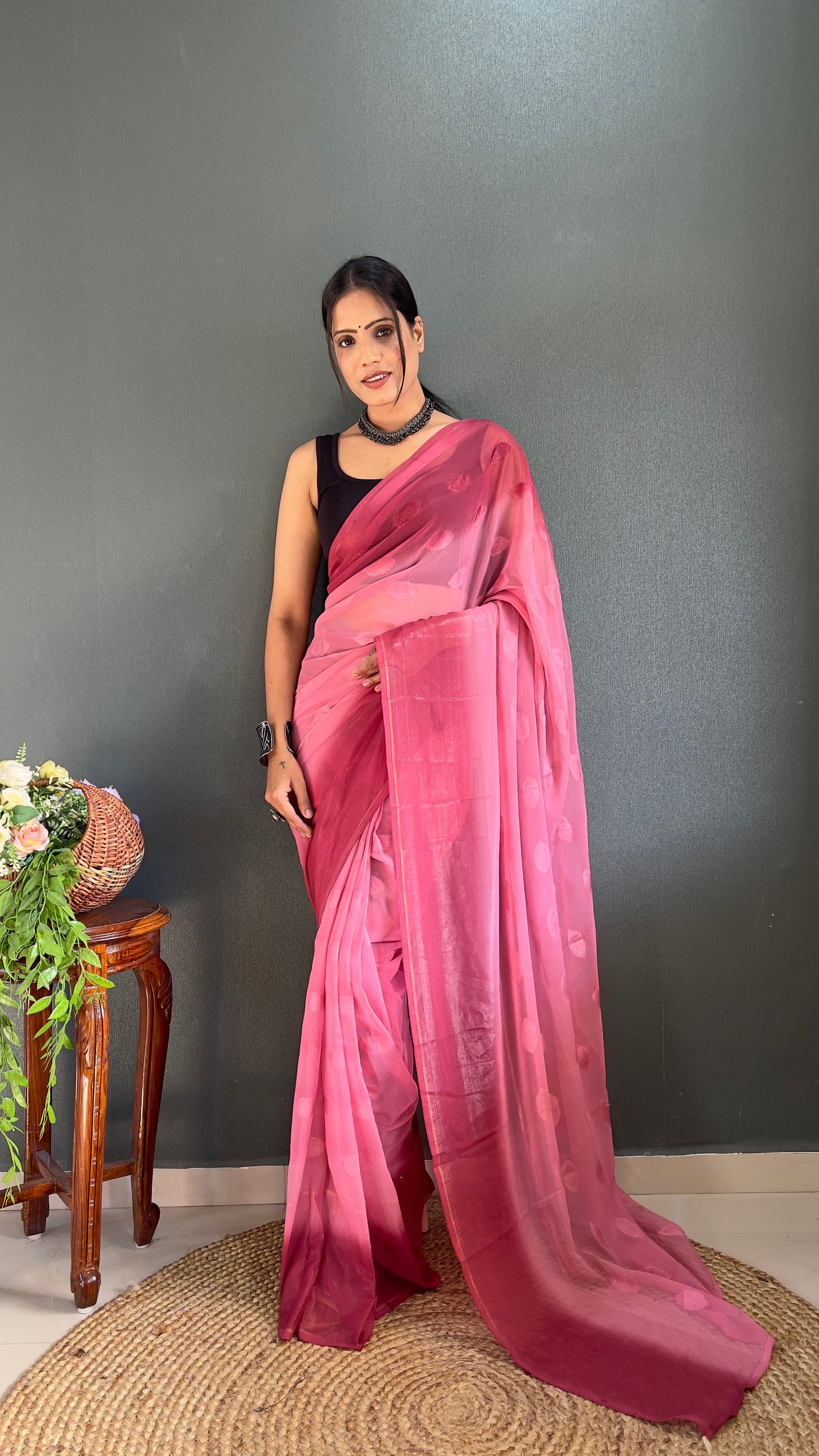 1  Min  Ready To Wear A Pink Padding Butta Saree With Blouse Piece