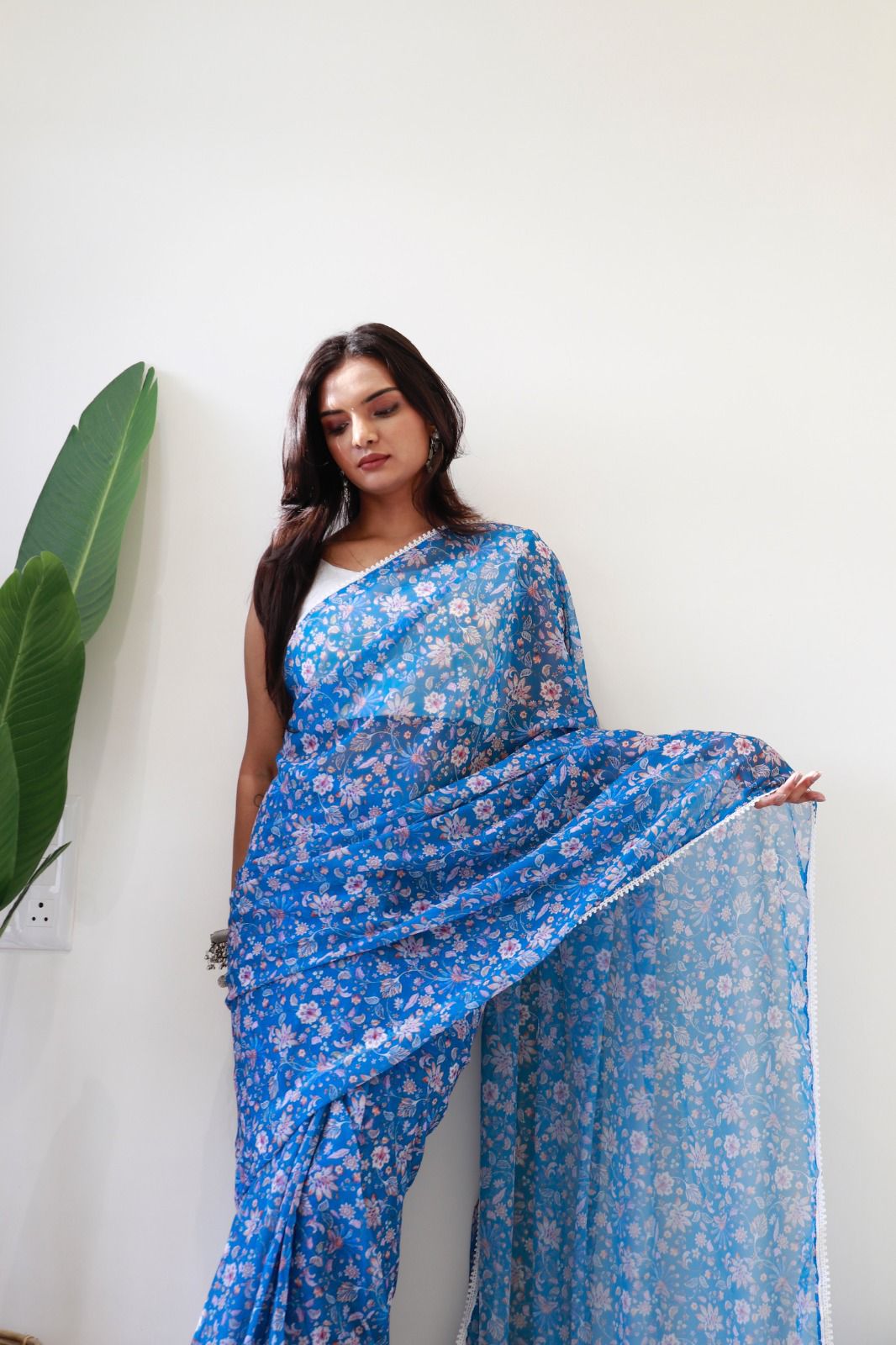 1   Min  Ready To Wear A Blue Floral Design Saree With Blouse Piece