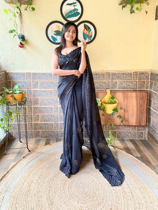 Atractive Black Colour Seqwance Work And Crush Pattern Saree With Blouse Piece