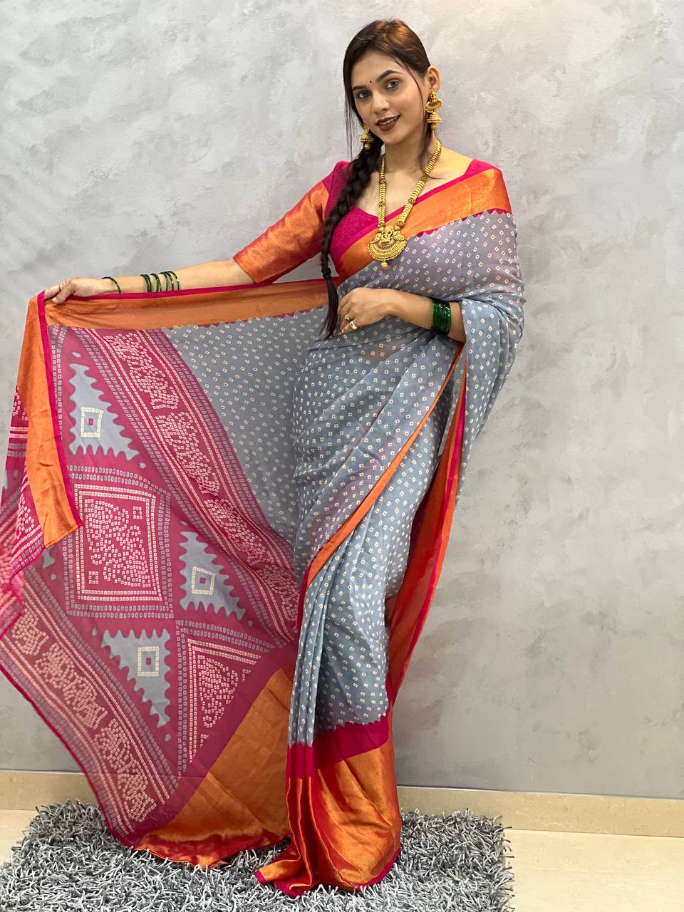 1 Min Ready To Wear Saree In Grey Bandhani Soft Chiffon With Blouse Piece